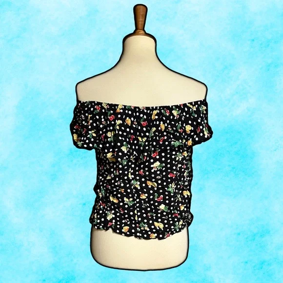 π Lovely polka dot lemon top - Picture 3 of 4